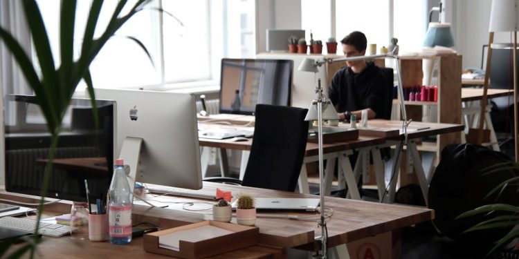 Creating an Eco-Friendly Home Office